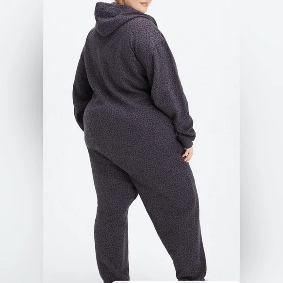 FABLETICS Forever fleece hooded onesie XXL NWT